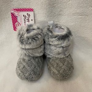 Baby Faux Fur Boots 0-3 months